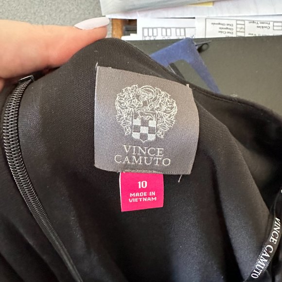 VINCE CAMUTO Black 3/4 Length Sleeve Dress - Picture 2 of 2